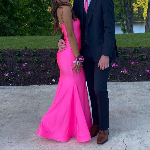 Prom Dress - Picture 3 of 3